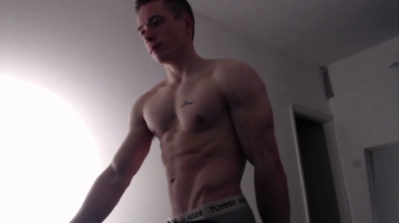 Cbgainz  16-11-2021 video striptease